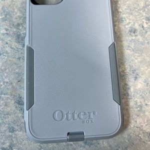 iPhone 11 otterbox case